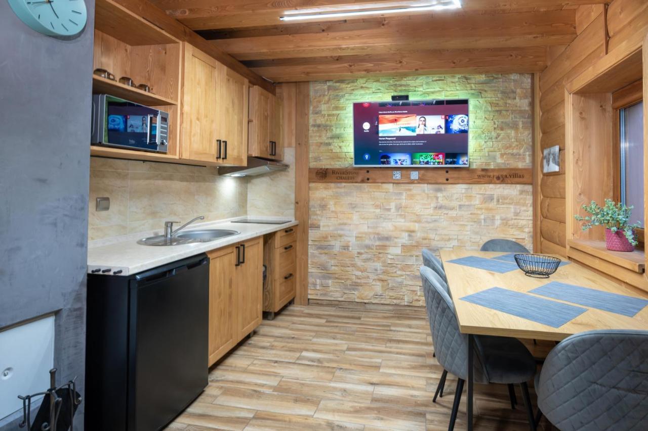Tatrystay Riverstone Chalets デマノブスカ・ドリーナ エクステリア 写真